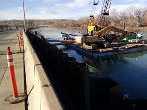sun-river-crane
